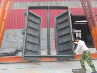 �������T